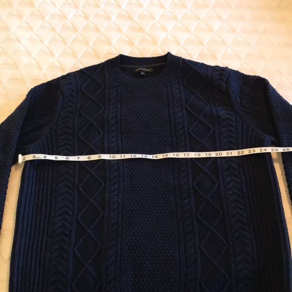 Banana Republic Wool Sweater - Picture 5 of 8